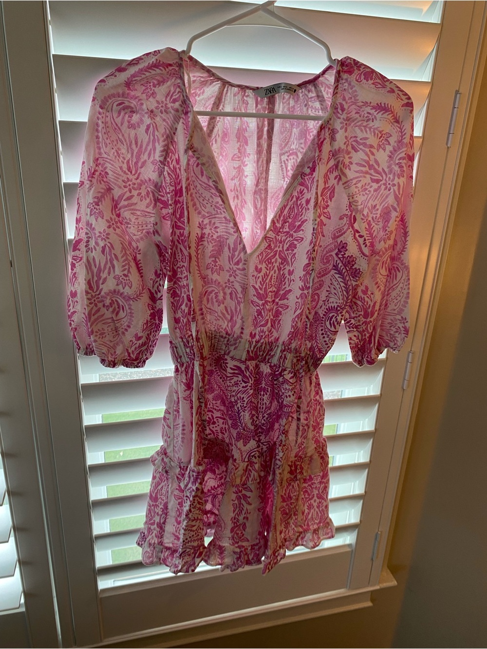 Zara Pink Paisley tiered mini dress with Puff Sleeves